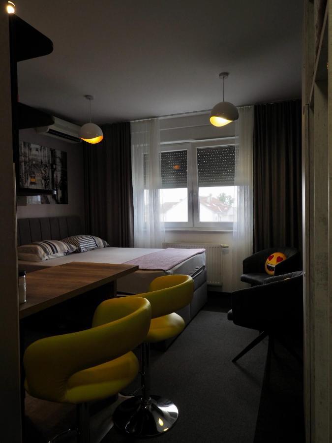 Orion Osijek-Studio Apartment Luaran gambar